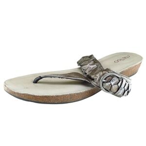 Me Too Sz‎ 10 M Bronze Thong Leather Women Sandals